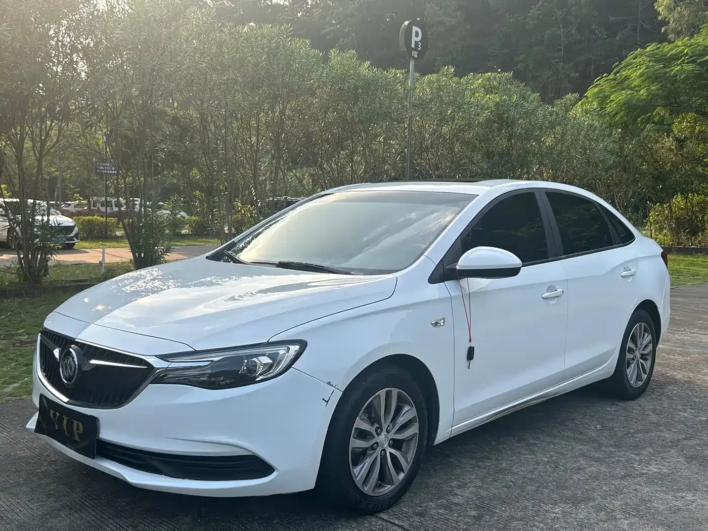 Фотография автомобиля — Buick Excelle