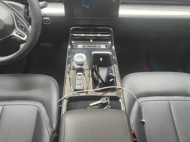 Wuling Starlight — Фото автомобиля 16