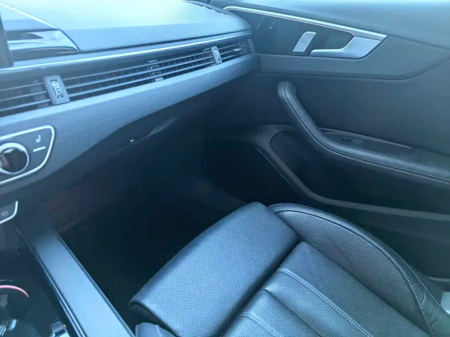 Audi A4L — Фото автомобиля 11