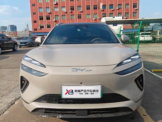 BYD Sealion 06 — Фото автомобиля 2