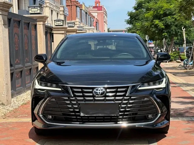 Toyota Avalon 2022 2.0L Progressive Edition — Фото автомобиля 2