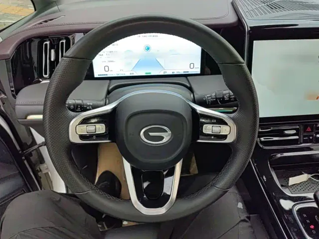 GAC Trumpchi M8 — Фото автомобиля 10