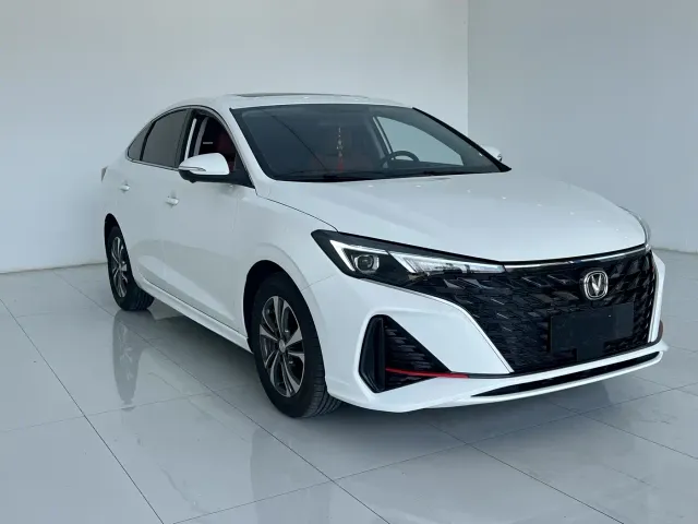 Фотография автомобиля — Changan Eado