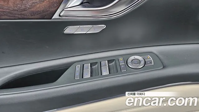 Genesis GV80 — Фото автомобиля 29