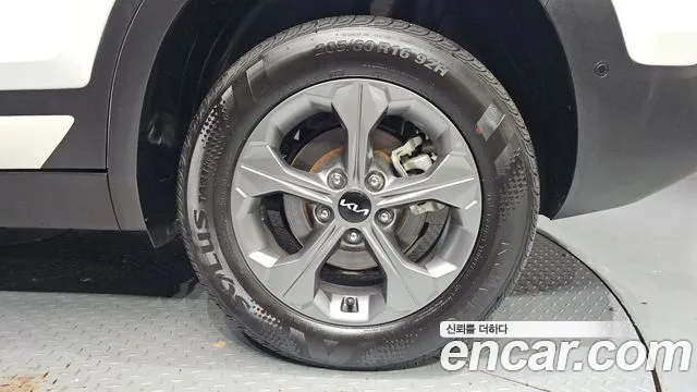 Kia Seltos New — Фото автомобиля 6