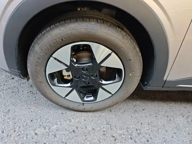 Geely Starry Wish — Фото автомобиля 13