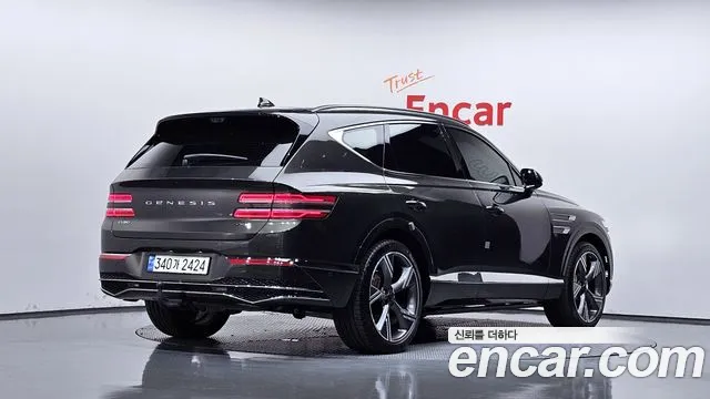 Genesis GV80 — Фото автомобиля 2