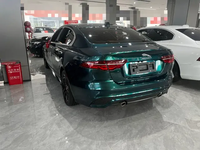 Jaguar XEL — Фото автомобиля 10