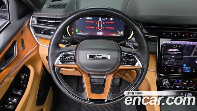 Jeep Cherokee WL — Фото автомобиля 19