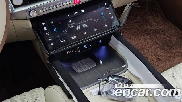 Hyundai Grandeur GN7 — Фото автомобиля 20
