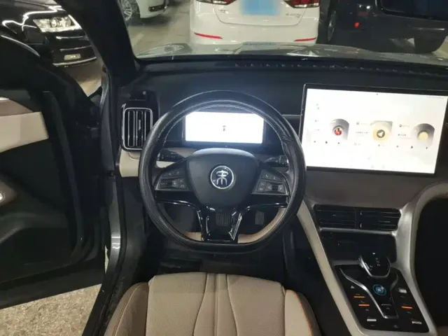 BYD Song Pro — Фото автомобиля 10