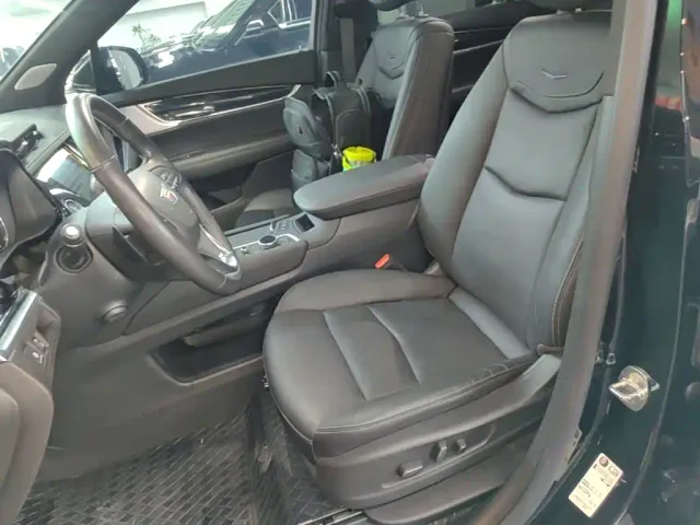 Cadillac XT6 — Фото автомобиля 14