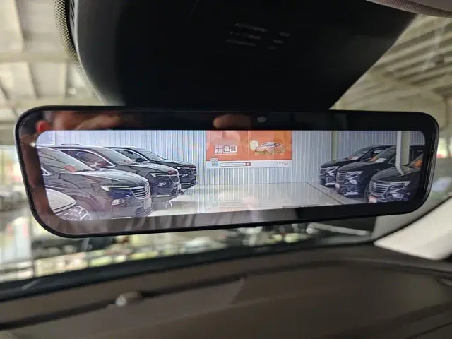 Buick Envision Plus — Фото автомобиля 19