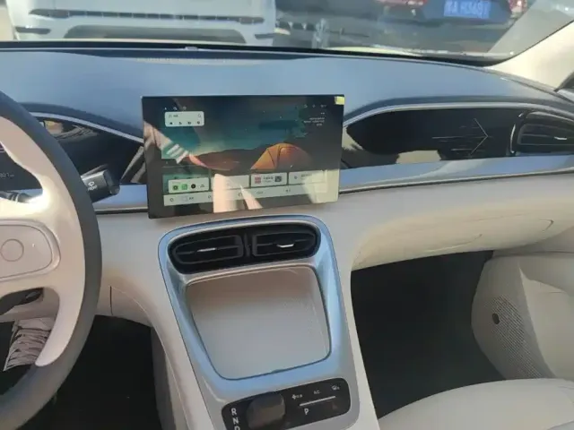 Geely Starry Wish — Фото автомобиля 13