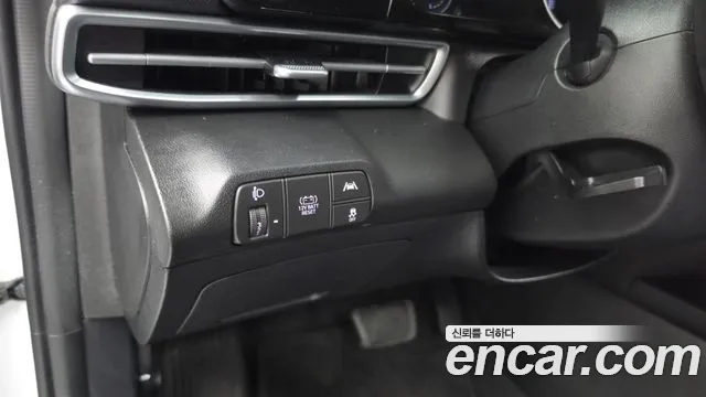 Hyundai Avante CN7 — Фото автомобиля 17
