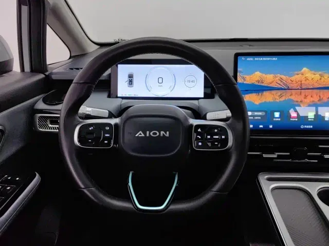 GAC Aion Y — Фото автомобиля 11