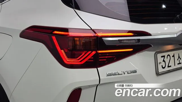 Kia Seltos — Фото автомобиля 23
