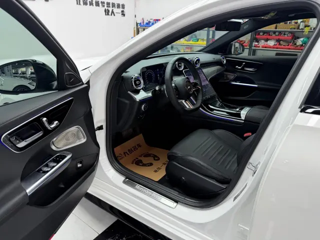 Mercedes-Benz C-Class — Фото автомобиля 9