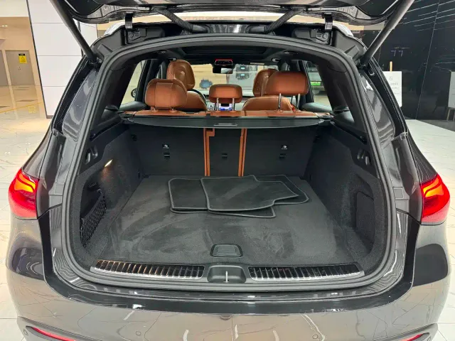 Mercedes-Benz GLC-Class — Фото автомобиля 10
