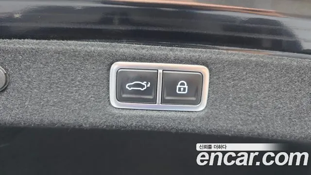 Hyundai Grandeur GN7 — Фото автомобиля 20