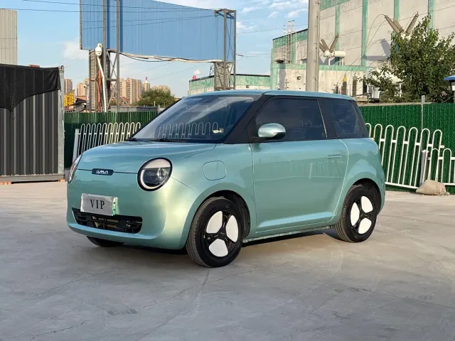Фотография автомобиля — Changan Lumin