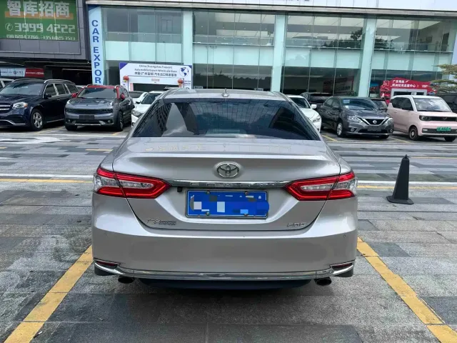 Toyota Camry 2023 2.0G Luxury Edition — Фото автомобиля 4