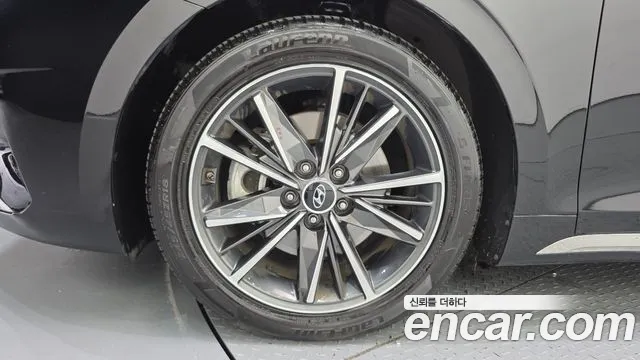 Hyundai Grandeur Grandeur (New) — Фото автомобиля 5