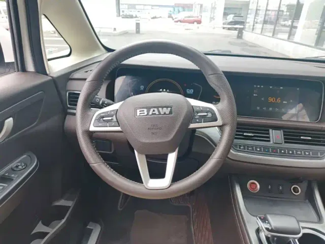 BAW Ruisheng Ace M7 — Фото автомобиля 10