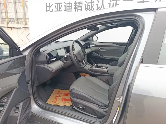BYD Qin L — Фото автомобиля 7
