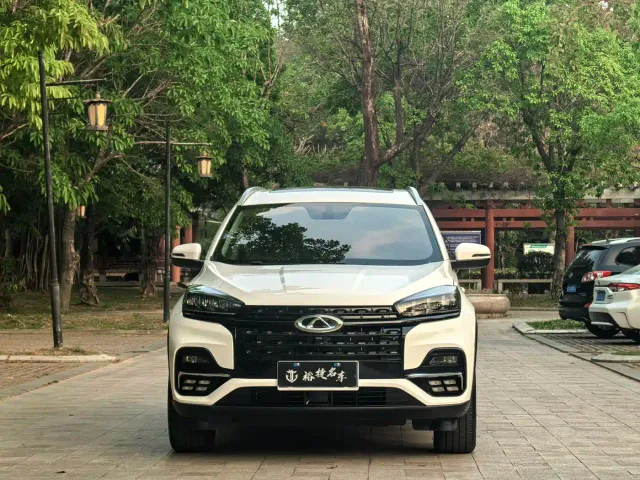 Chery Tiggo 8 — Фото автомобиля 2
