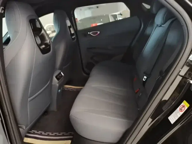 BYD Seal 06 GT — Фото автомобиля 16