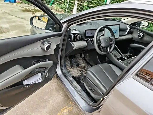 BYD Yuan PLUS — Фото автомобиля 15