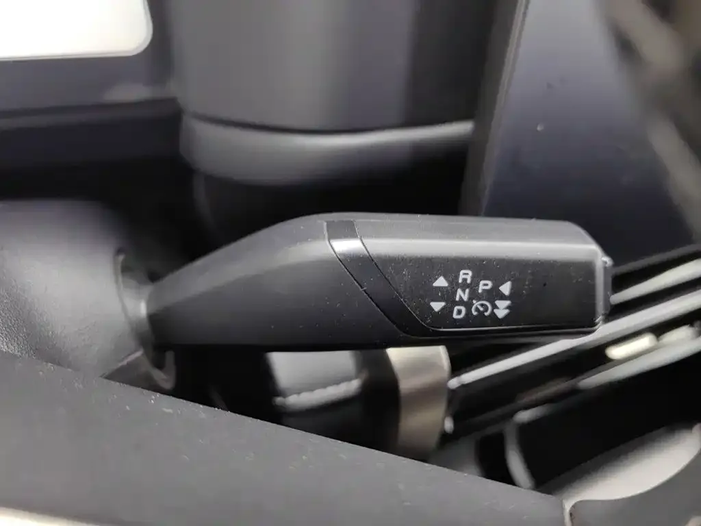 iCAR iCAR 03T 2024 520km 2WD Long Range — Фото автомобиля 13