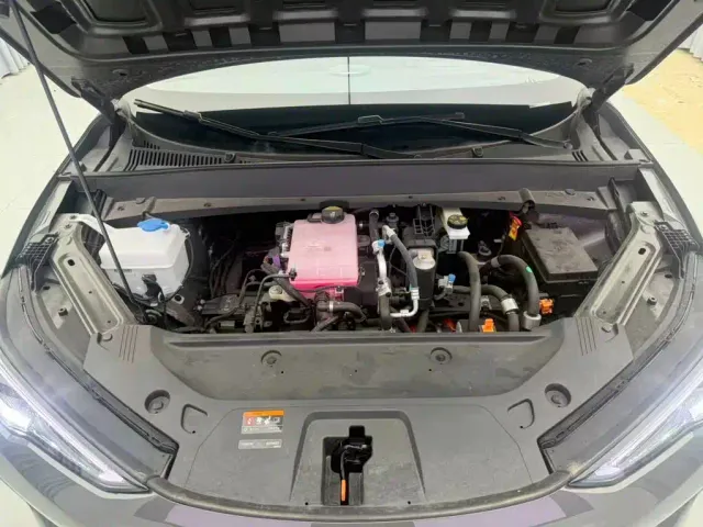 Geely Galaxy E5 — Фото автомобиля 21