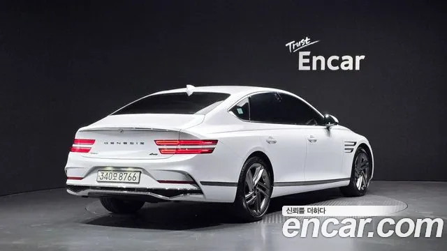 Genesis G80 Бензин 3.5 турбо AWD — Фото автомобиля 2