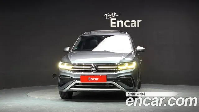 Volkswagen Tiguan — Фото автомобиля 3