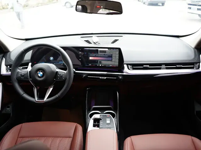 BMW X1 — Фото автомобиля 5