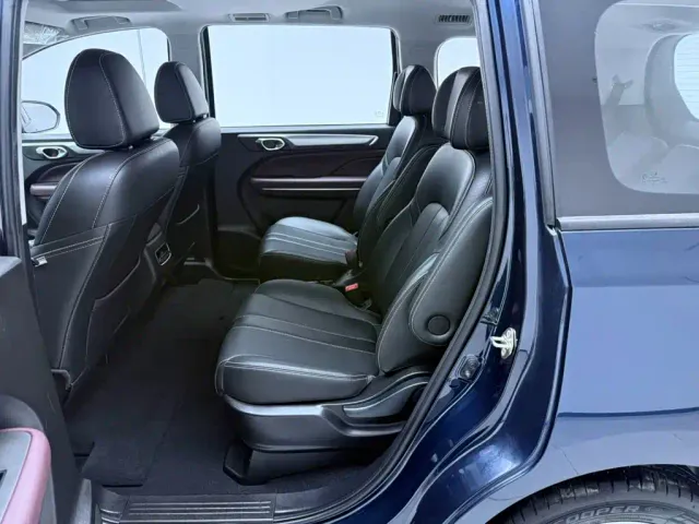 GAC Trumpchi M6 — Фото автомобиля 17