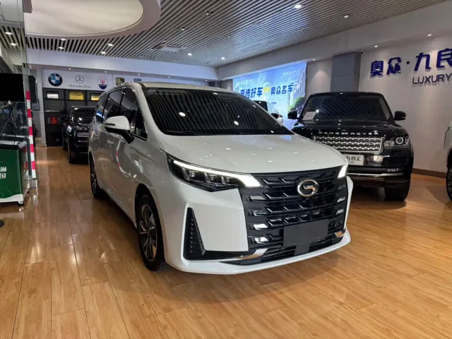 GAC Trumpchi M6 — Фото автомобиля 2