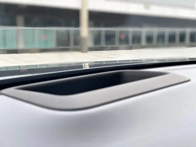 Li Auto L8 — Фото автомобиля 5