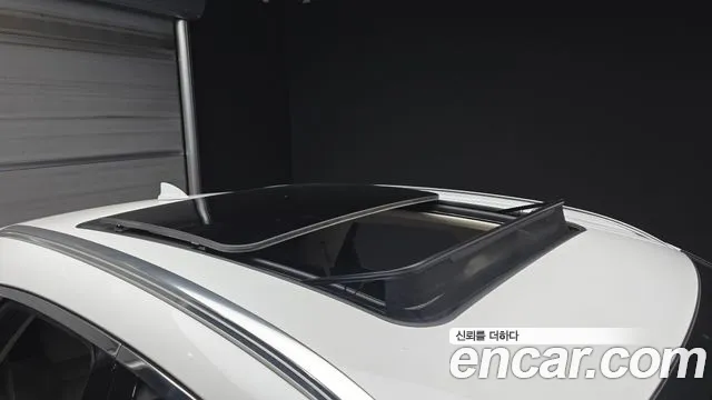 Genesis GV70 — Фото автомобиля 19