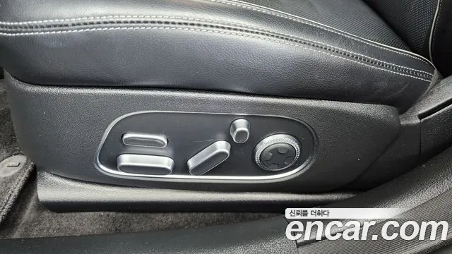 Genesis G90 Бензин 3.5 турбо AWD — Фото автомобиля 29