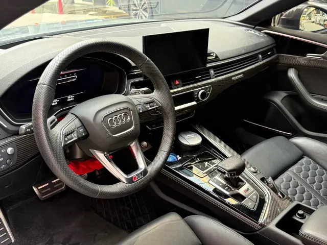 Audi RS 5 — Фото автомобиля 8