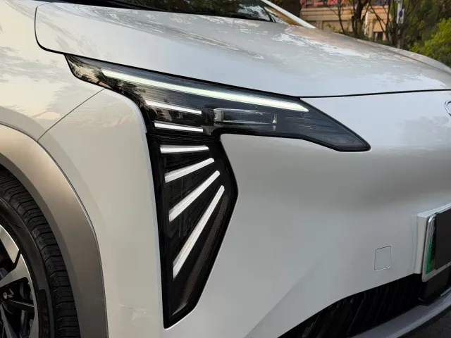 GAC Aion Y — Фото автомобиля 9
