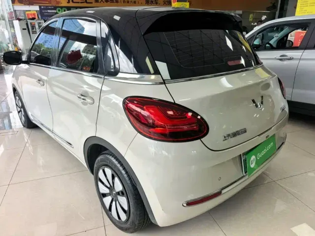 Wuling Bingo — Фото автомобиля 4