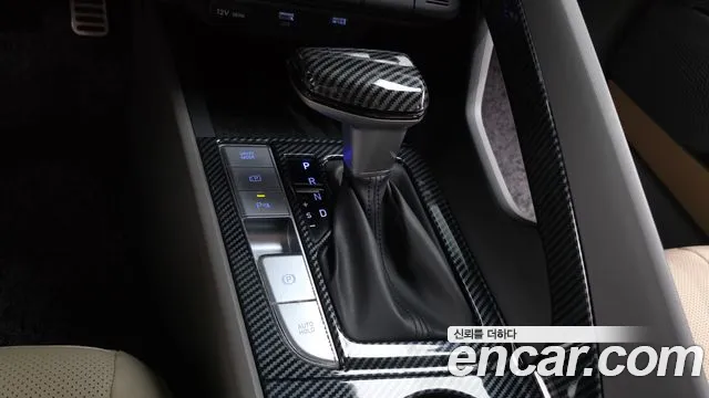 Hyundai Avante CN7 — Фото автомобиля 9