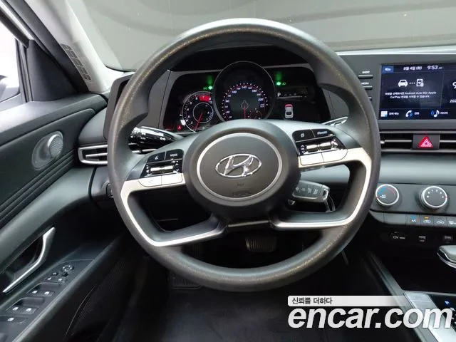Hyundai AVANTE Avante (CN7) 1.6 LPi (Для проката) — Фото автомобиля 13