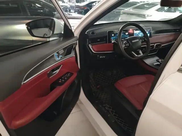 Jetour X70 Plus — Фото автомобиля 15