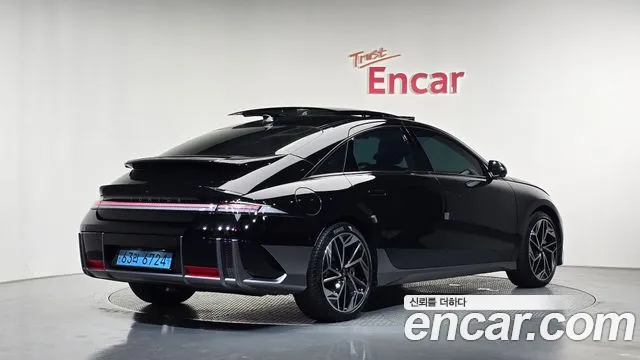 Hyundai Ioniq 6 — Фото автомобиля 2