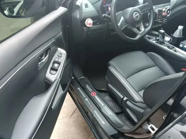 Nissan Sylphy 2023 1.6L CVT Deluxe Edition — Фото автомобиля 17
